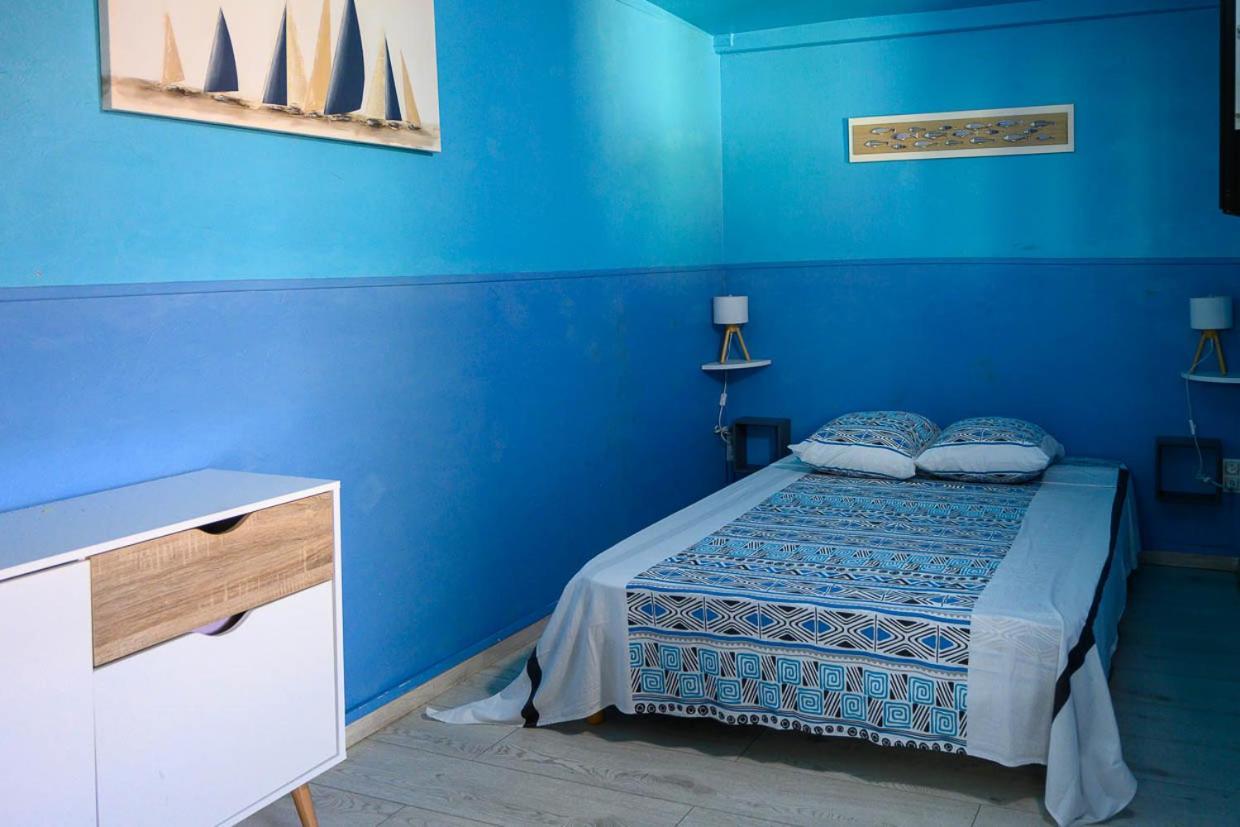 Les Bungalows Meubles Du Pharest Sainte-Suzanne Kültér fotó
